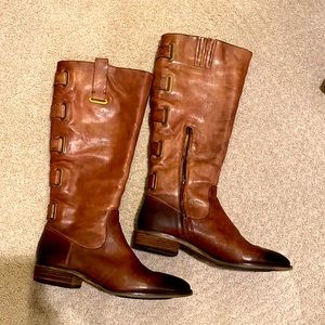Womens Arturo Chiang boots